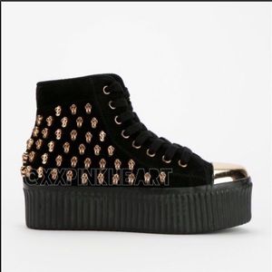 NEW | JEFFERY CAMPBELL GOLD STUDDED SKULL FLATFORM